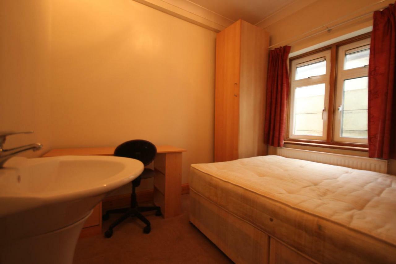 Draycott Bed and Breakfast London Exteriör bild